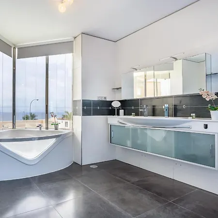 Olbia Charming Dreamview With Jacuzzi Feriehus