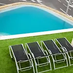 度假居 Olbia Charming Dreamview With Jacuzzi 阿德耶