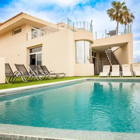 Olbia Charming Infinity Pool Sea View 度假居 *